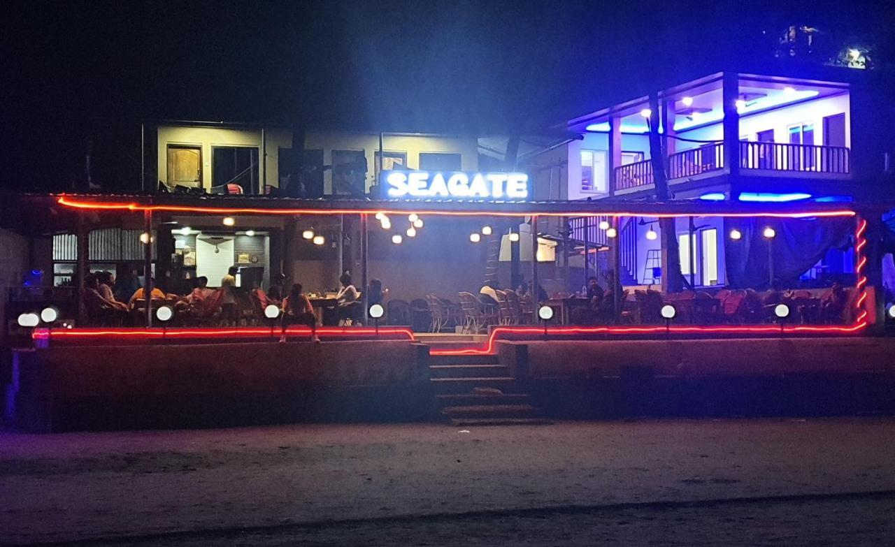 Seagate Hotel Гокарна Екстериор снимка